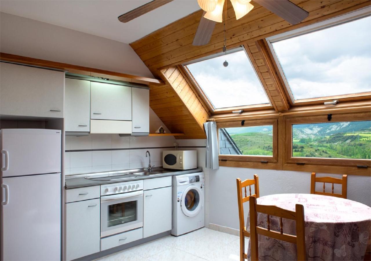 Apartamento Jaca Apartment Luaran gambar