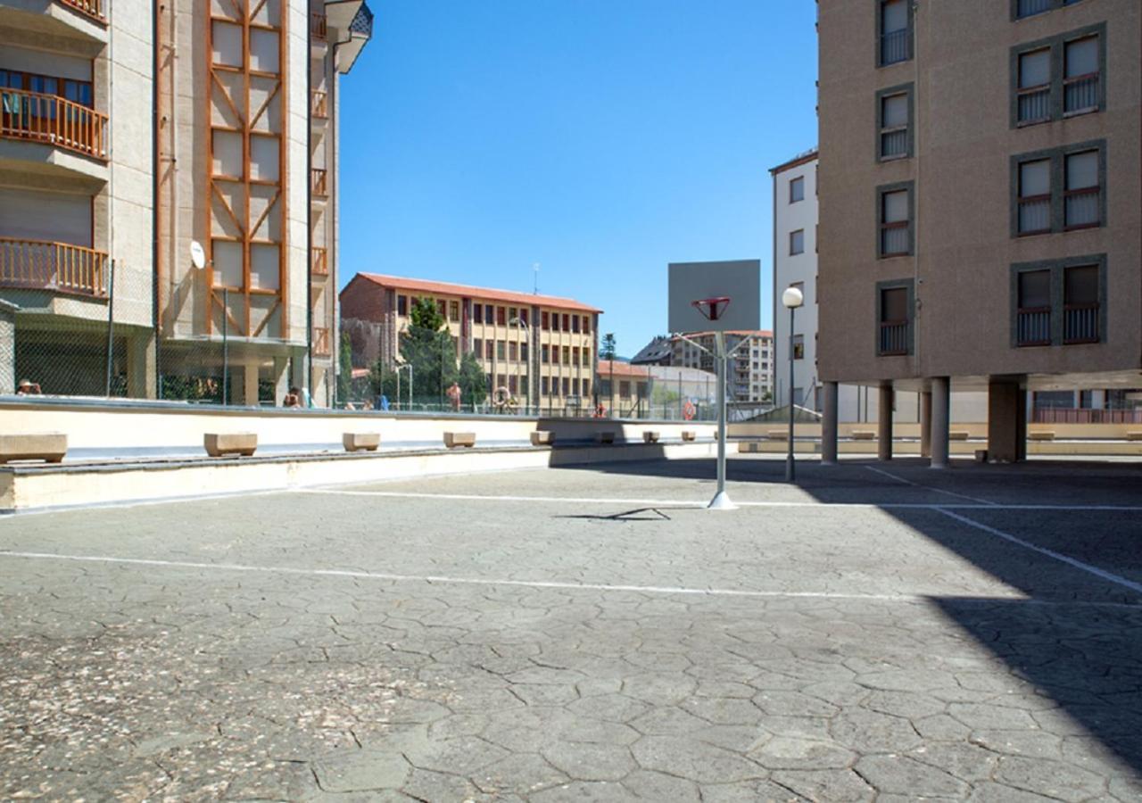 Apartamento Jaca Apartment Luaran gambar